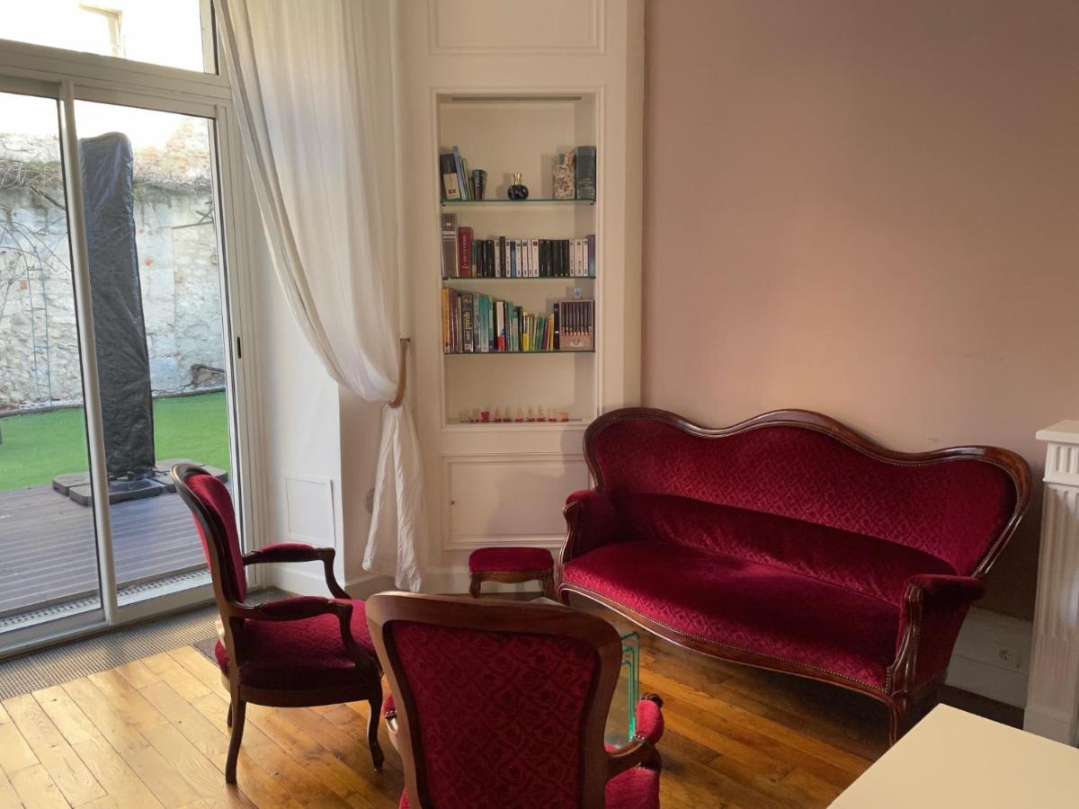 Les Hotes D'eloise Gasthuis